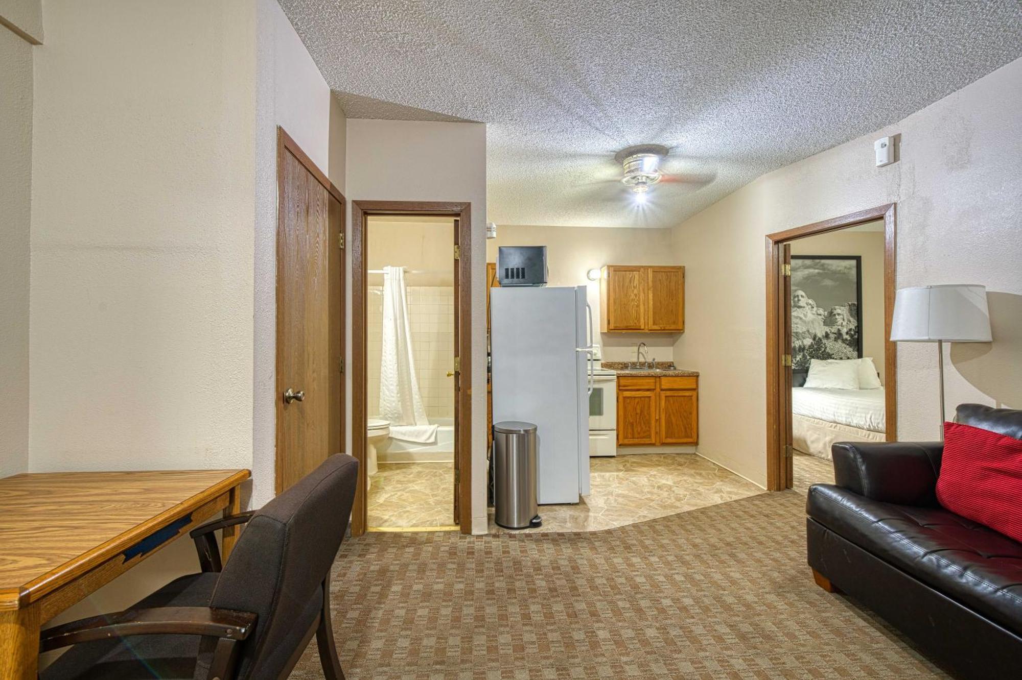 Hotel Super 8 By Wyndham Sturgis Exterior foto